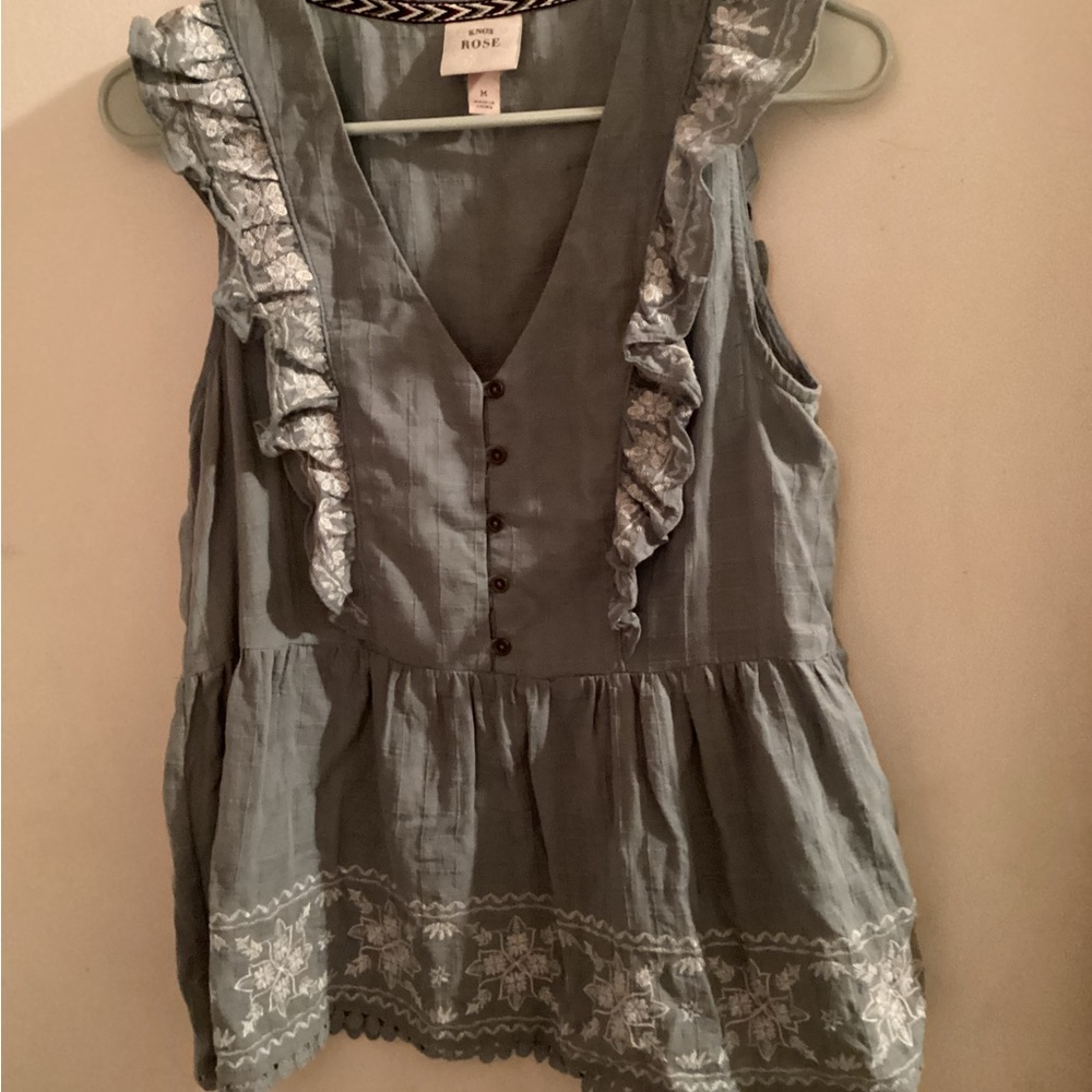 Knox Rose Sleeveless Top with Ruffle Detail Size Medium